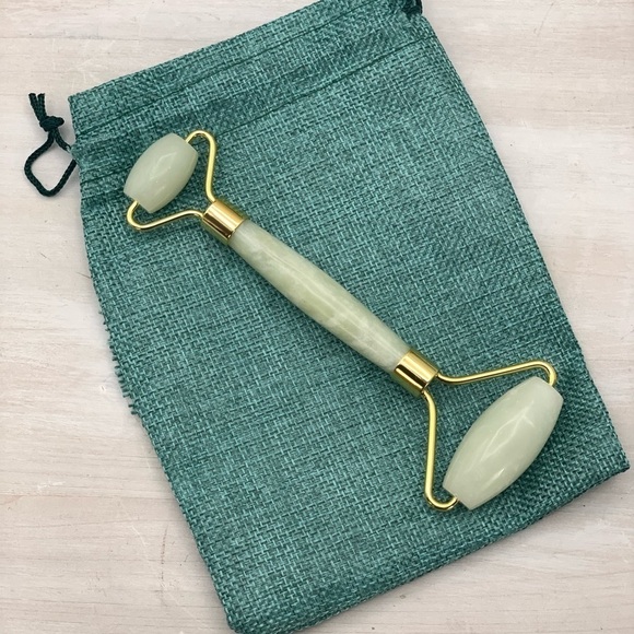 Jade Crystal Roller/Massager for Face Roller and Eyes & Neck Roller - Picture 8 of 8